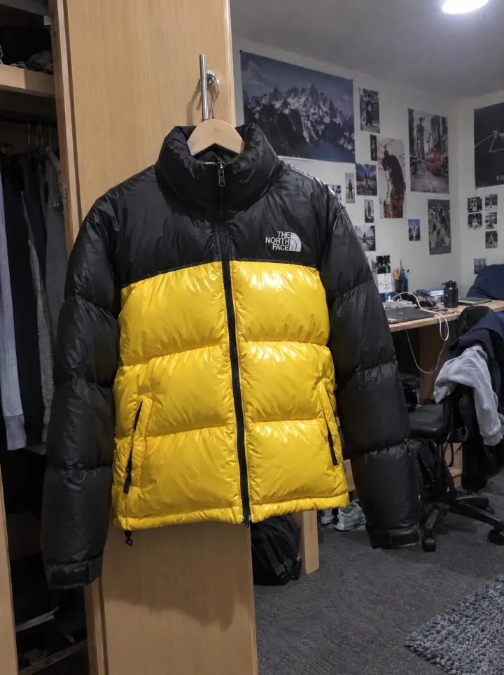 Vorher: Handyfoto The North Face Nuptse